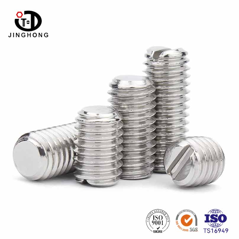 Why are slotted flat end set screws the preferred choice in the fastening field?